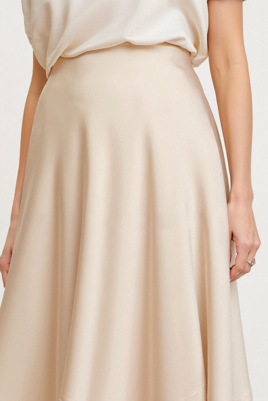 Old Money Solid High Waist Draped Midi Skirt